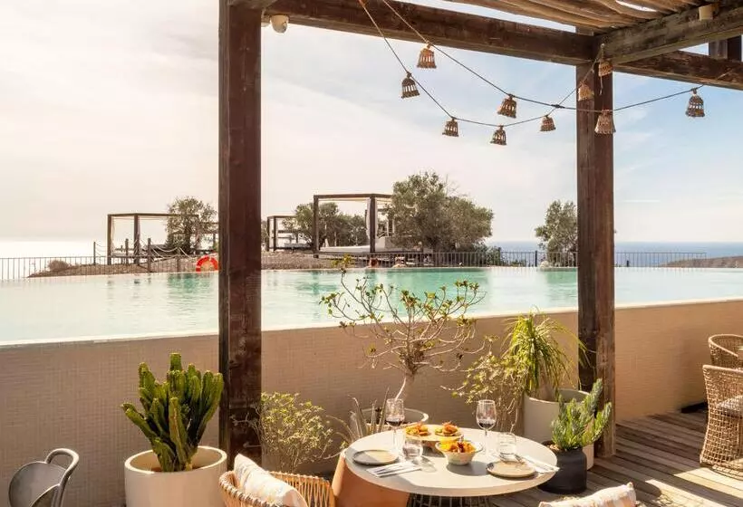 Salobre Hotel Resort & Serenity