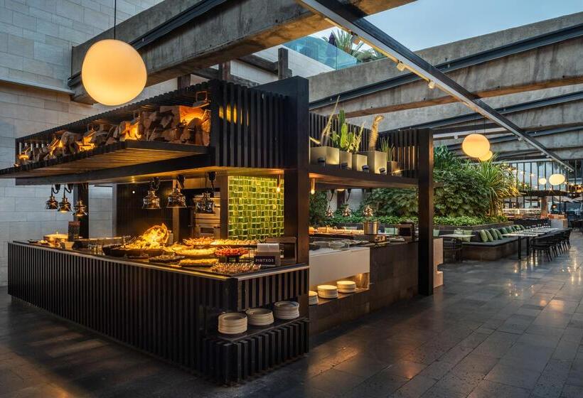 Salobre Hotel Resort & Serenity