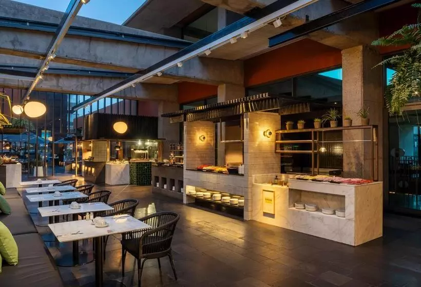 Salobre Hotel Resort & Serenity