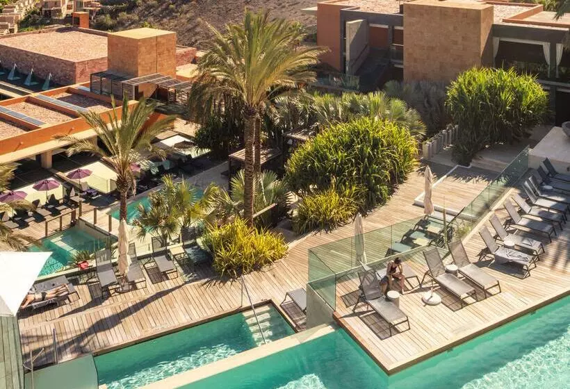 Salobre Hotel Resort & Serenity