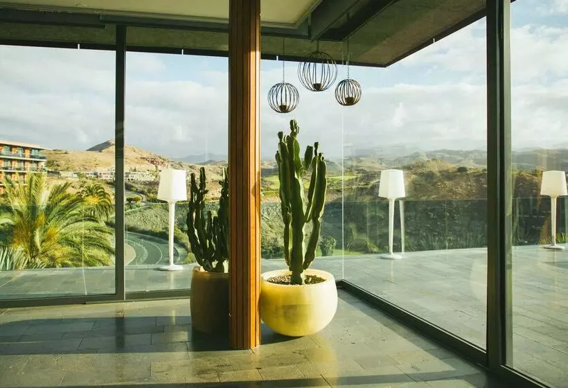 Salobre Hotel Resort & Serenity