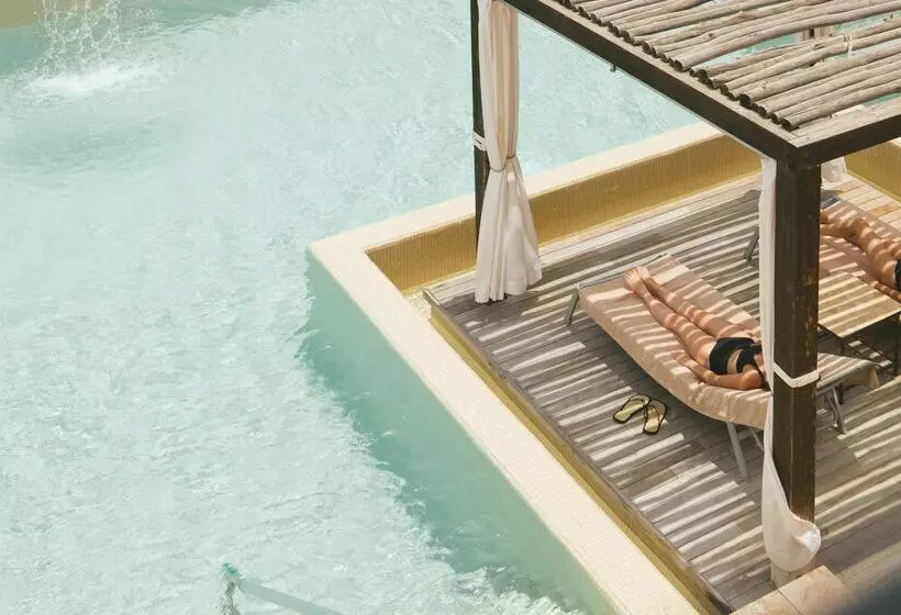 Salobre Hotel Resort & Serenity