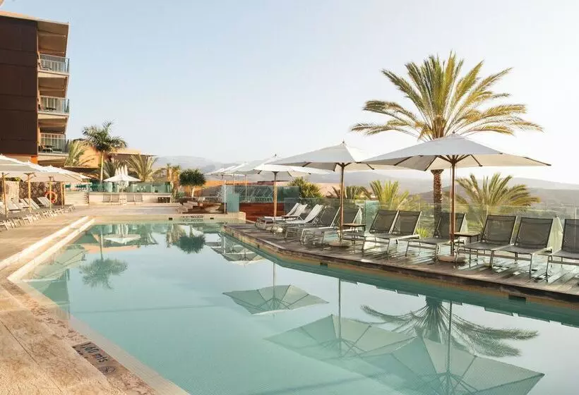 Salobre Hotel Resort & Serenity