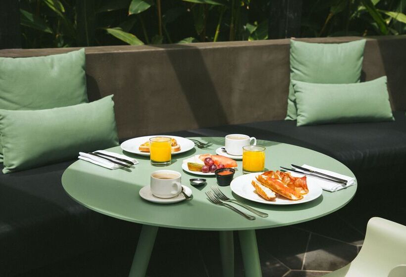 Salobre Hotel Resort & Serenity