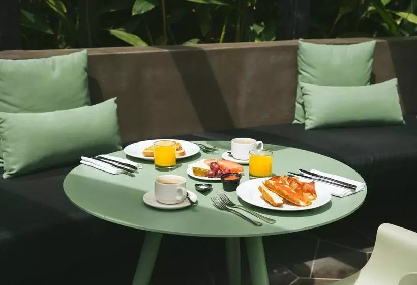 Salobre Hotel Resort & Serenity