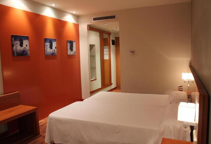 هتل Ag Express Elche