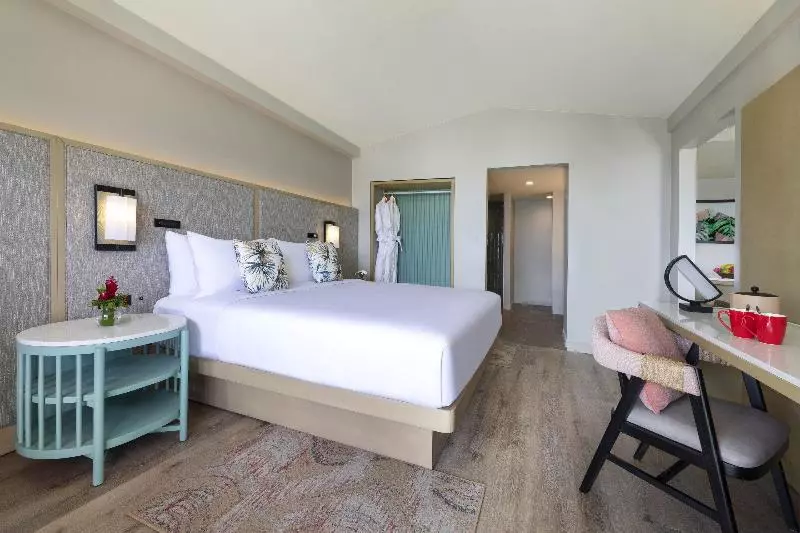 Crowne Plaza Resort Saipan