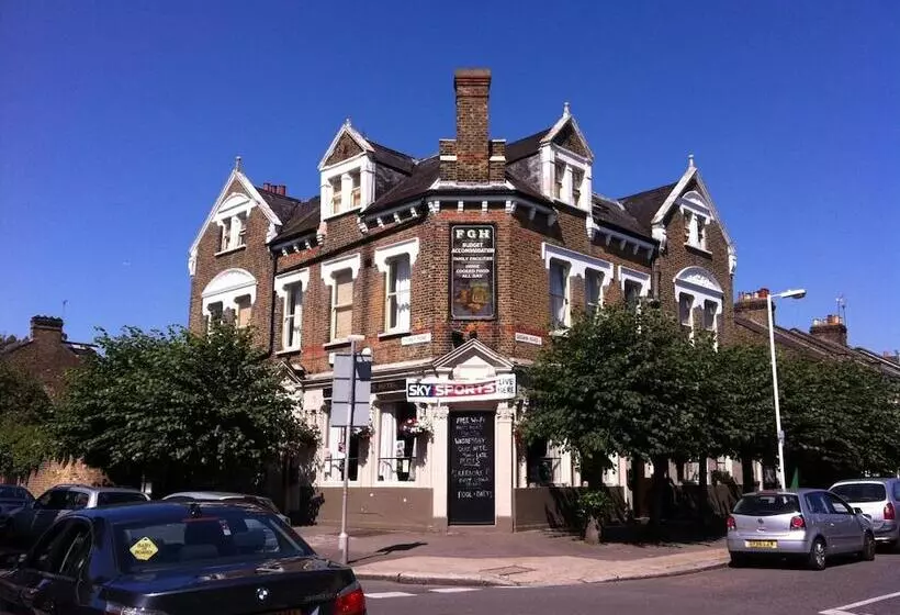 簡易ホテル Forest Gate Hotel   Free Parking Limited Spaces