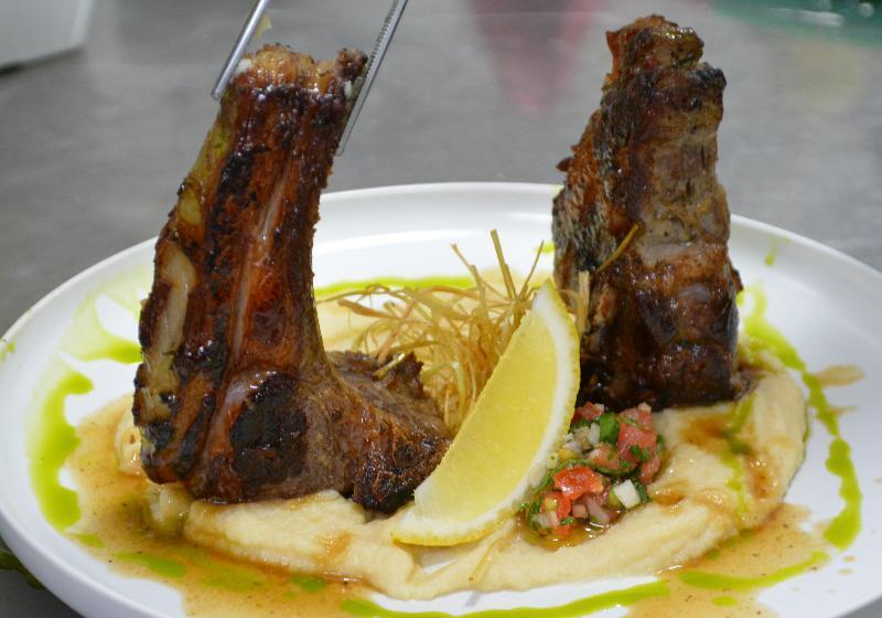 בית מלון כפרי Angela Suites Boutique