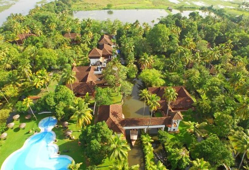 Hotelli Coconut Lagoon Kumarakom  A Cgh Earth Experience