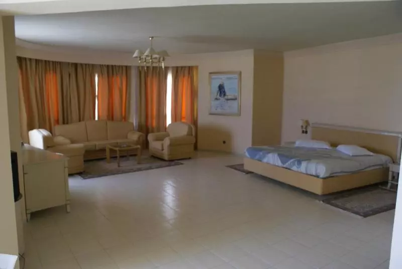 호텔 El Mouradi El Menzah