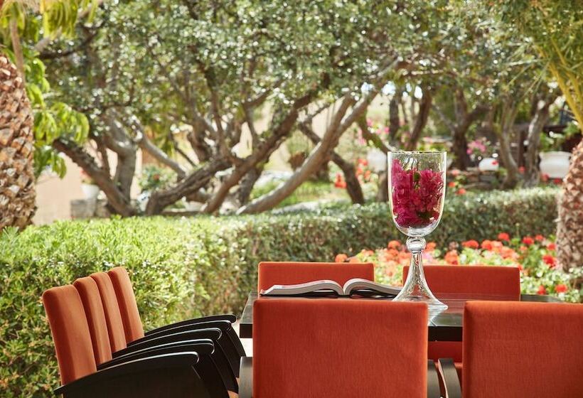 Elounda Palm Hotel & Suites