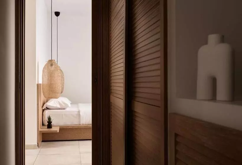 Elounda Palm Hotel & Suites