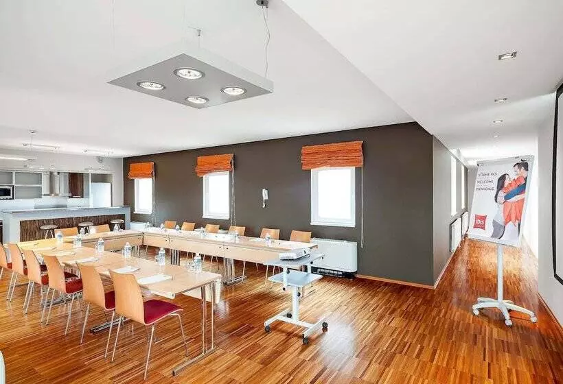 Hotel Ibis Praha Old Town