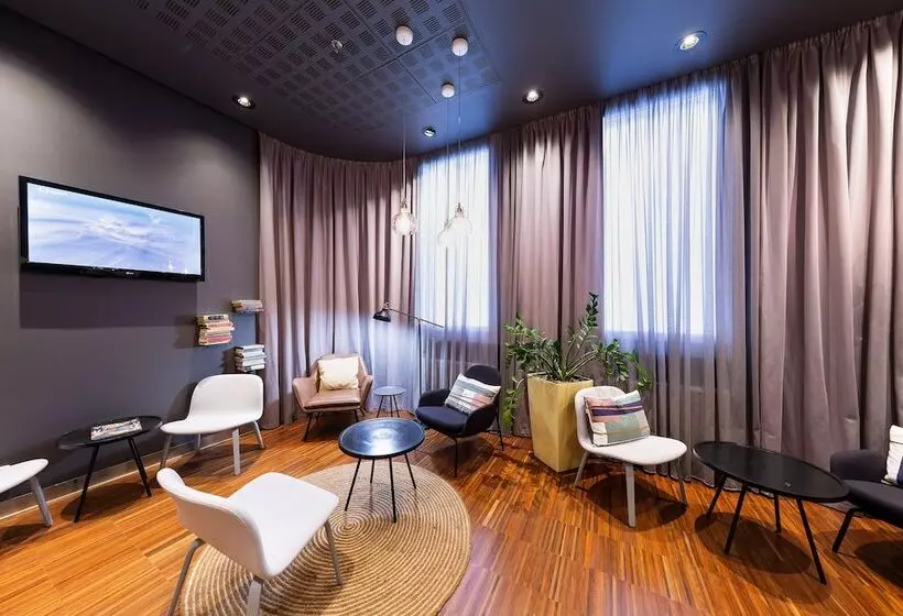 Hotel Ibis Praha Old Town