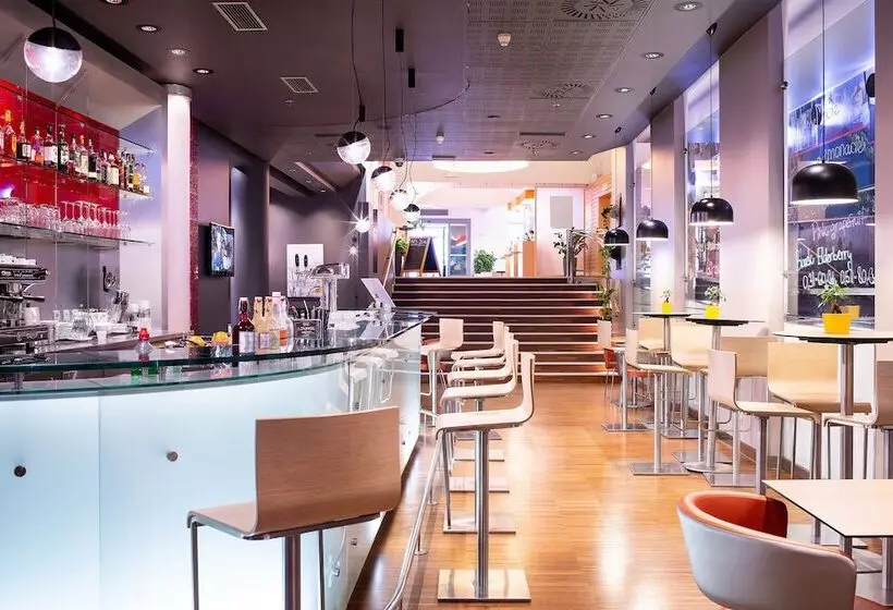 Hotel Ibis Praha Old Town