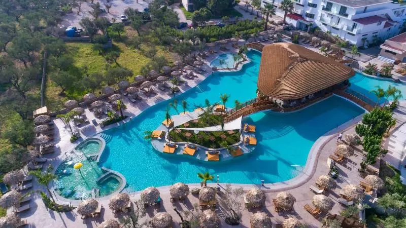 בית מלון כפרי Letsos