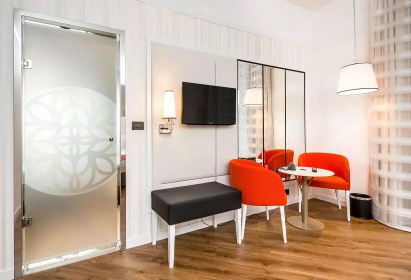 酒店 Ikonik Parlament