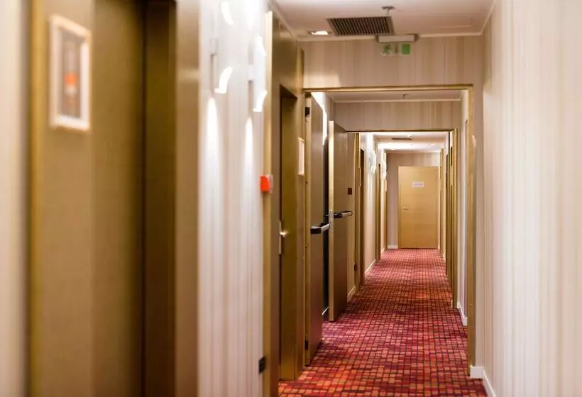 酒店 Ikonik Parlament