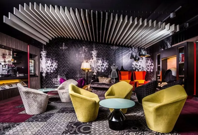 酒店 Ikonik Parlament