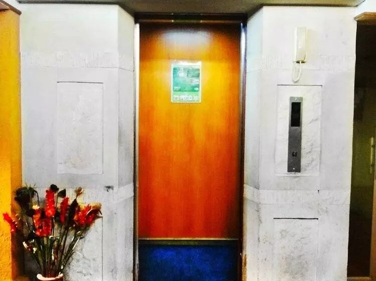 ホテル Royal Ivory Sukhumvit Nana