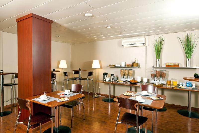 هتل Sejours & Affaires Aixenprovence Mirabeau