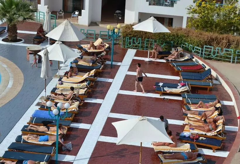 هتل Sharm Holiday Resort