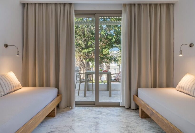 ホテル Sol by Meliá Marina Beach