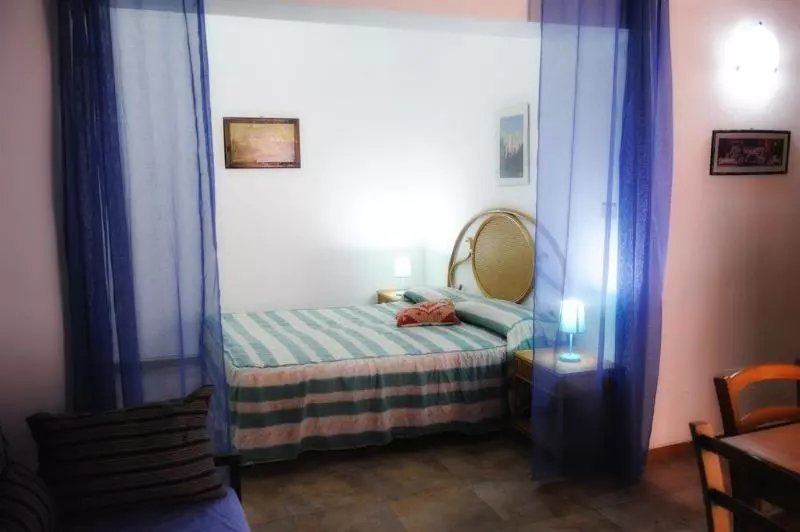 בית מלון כפרי Terrasini 2000 Case Vacanza