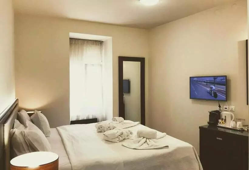 هتل The Manessi City Boutique