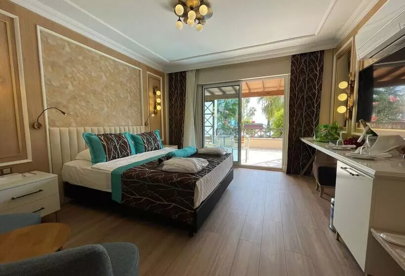 Saphir Hotel & Villas