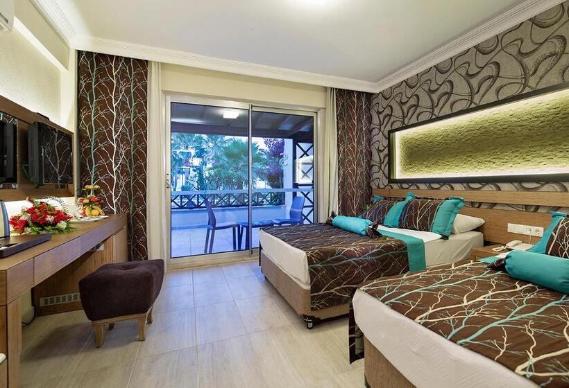 Saphir Hotel & Villas