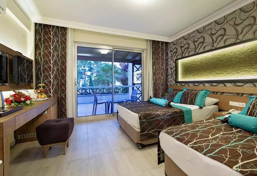 Saphir Hotel & Villas