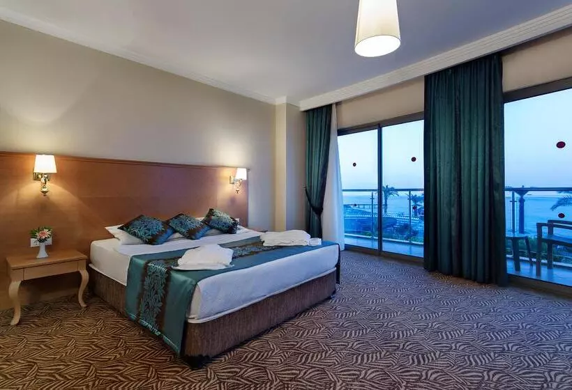 Saphir Hotel & Villas