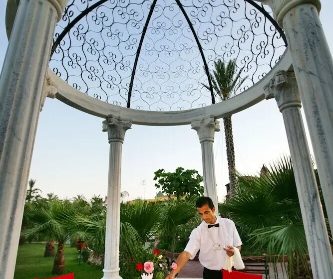 Saphir Hotel & Villas