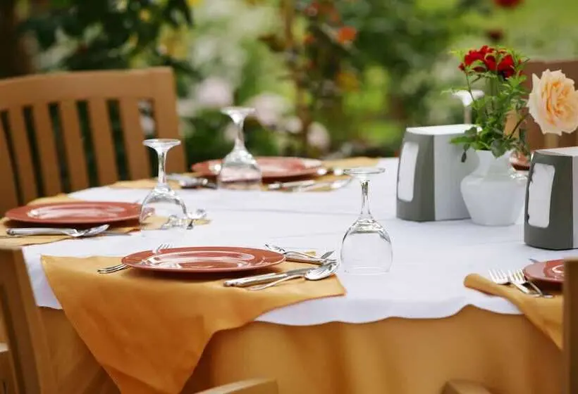 Saphir Hotel & Villas