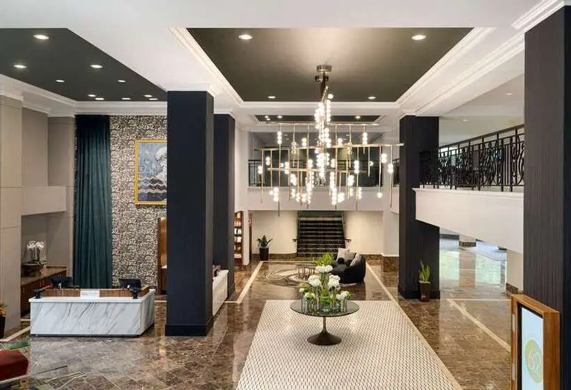 American Hotel Atlanta Downtown, Tapestry Collection Hilton