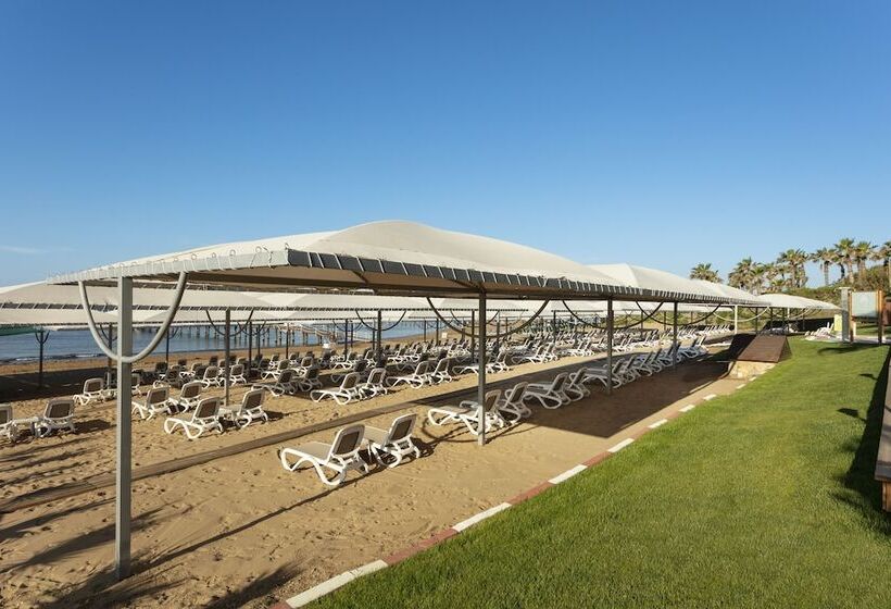 هتل Dobedan Beach Resort Comfort