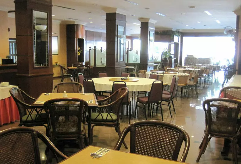 Hotel Blue Bay Resort