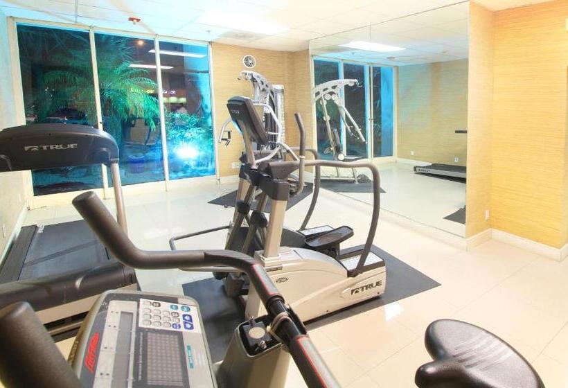 Отель Fort Lauderdale Grand