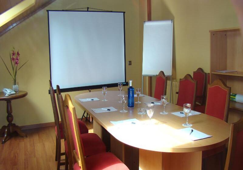 فندق II Castillas Ávila