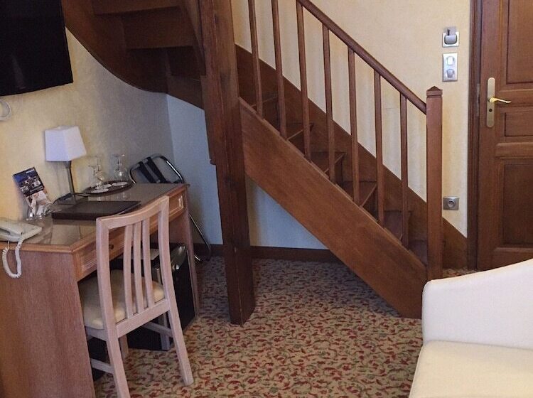 هتل La Croix Blanche