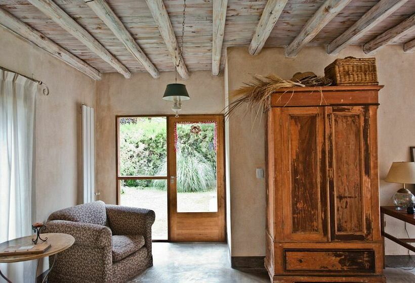 Hotel Posada Borravino