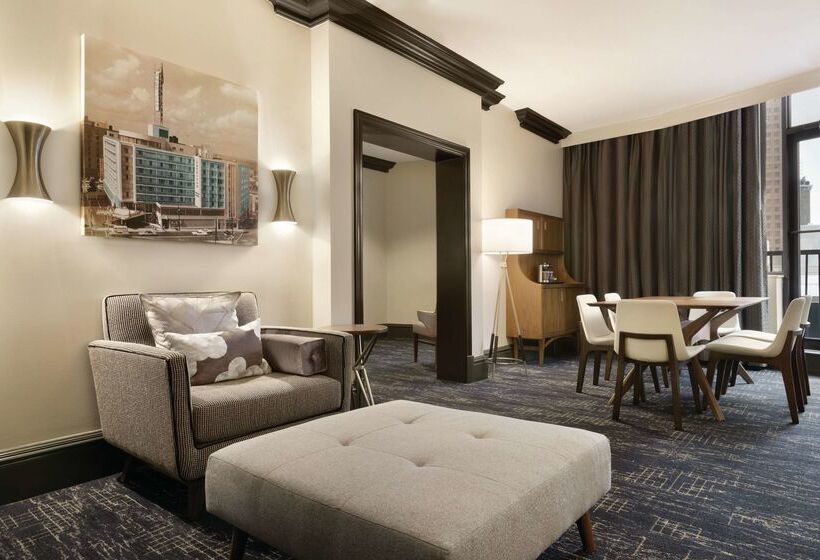 American Hotel Atlanta Downtown, Tapestry Collection Hilton