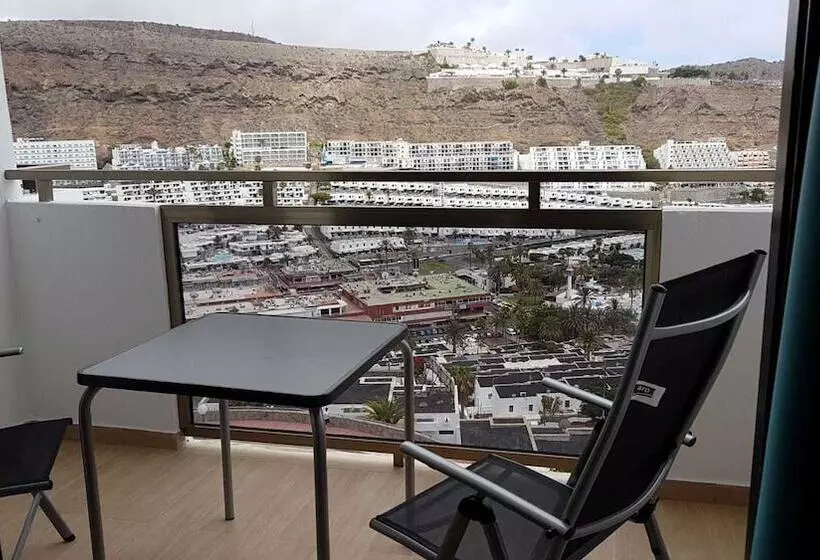 Apartamentos Montesol