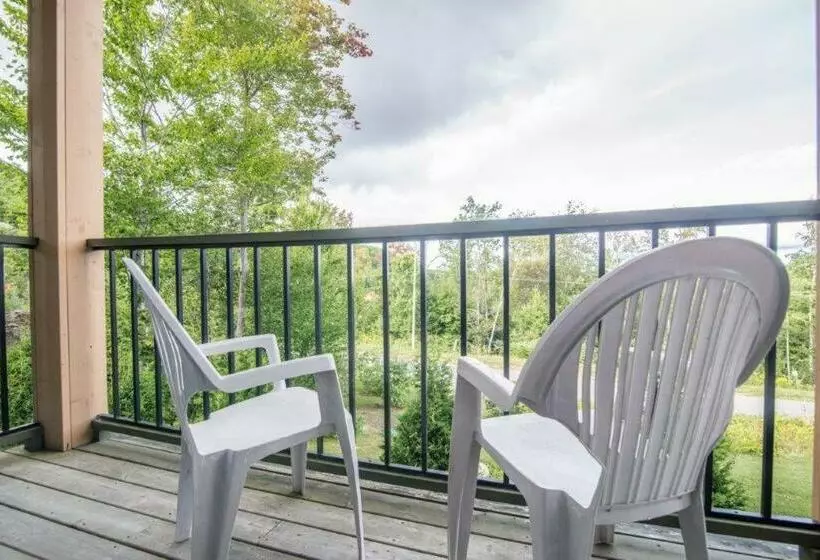 호텔 Auberge Du Lac Morency