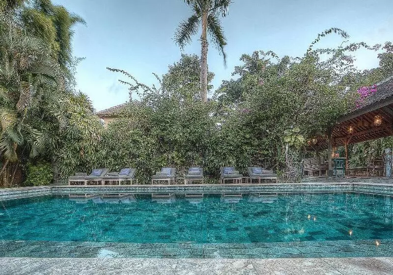 هتل Balquisse Heritage