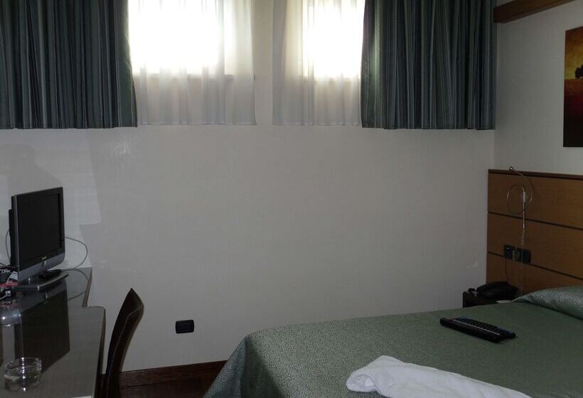 Best Western Hotel Dei Cavalieri