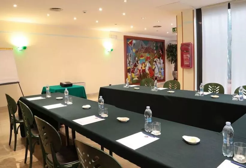 Best Western Hotel Dei Cavalieri