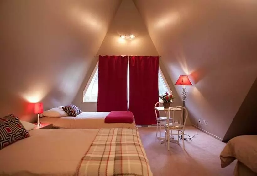 בית מלון כפרי Club Odanak